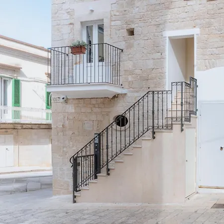 Palazzo Dana سانتيرامو إن كولي